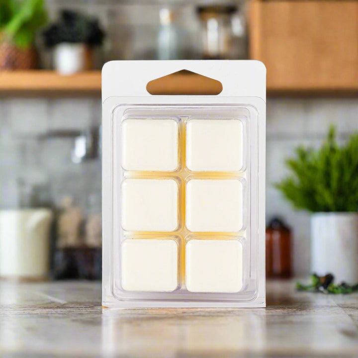 Almond Blackberry Sage Soy Wax Melts – Nutty almond, sweet blackberry, and earthy sage fragrance for a cozy, sophisticated ambiance.