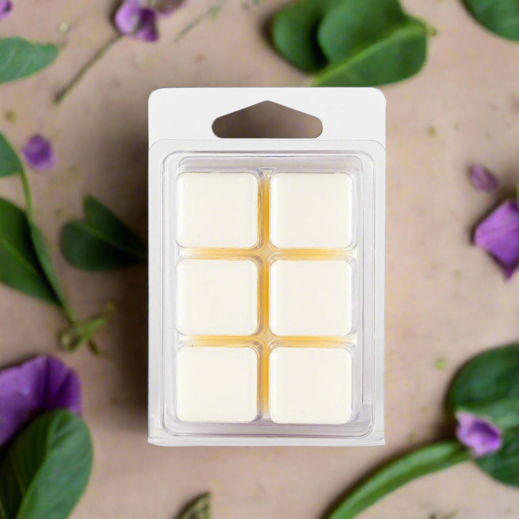 Eterno Soy Wax Melt is a captivating blend of Bergamot, Arugula, Lilly of the Valley, Violet, Vetiver, and Sandalwood. This exclusive combination creates a unique and enchanting aroma that is perfect for those who appreciate distinctive scents. Immerse yourself in the relaxing, comforting, and earthy fragrance of Eterno.