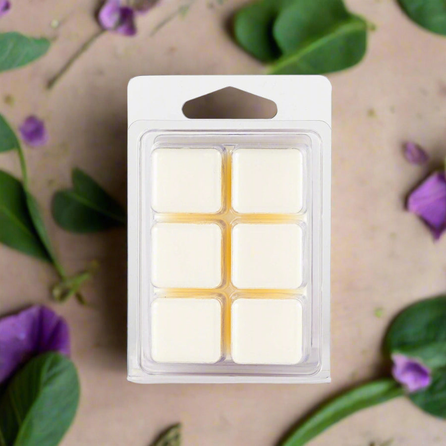 Eterno Soy Wax Melt is a captivating blend of Bergamot, Arugula, Lilly of the Valley, Violet, Vetiver, and Sandalwood. This exclusive combination creates a unique and enchanting aroma that is perfect for those who appreciate distinctive scents. Immerse yourself in the relaxing, comforting, and earthy fragrance of Eterno.