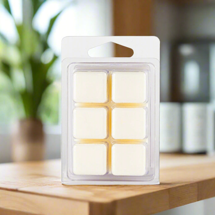 Our Gardenia Soy Wax Melt is a captivating fragrance that will transport you to a blooming garden filled with the sweet and delicate scent of gardenia flowers. Immerse yourself in the alluring aroma, reminiscent of a seductive summer evening.