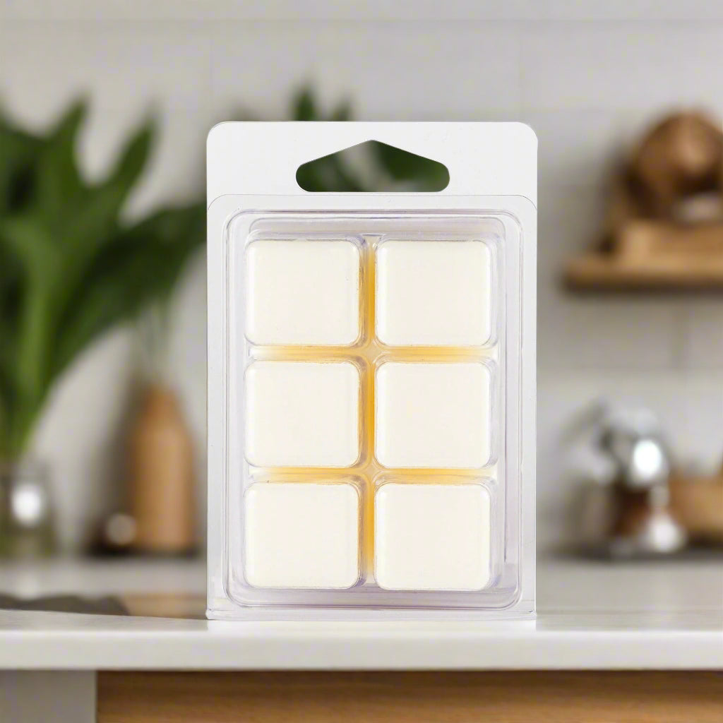 Experience adventure with Wild Madagascar Vanilla Soy Wax Melts. A blend of African pear, Madagascar vanilla, and creamy musk. Handcrafted in Dallas for a clean, long-lasting burn.