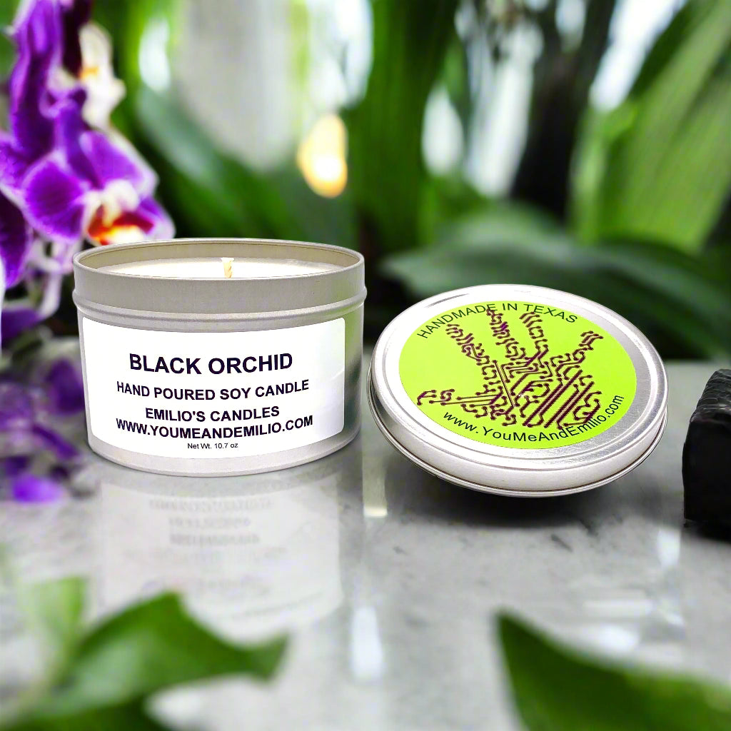 Black Orchid Soy Candle – A luxurious, sultry blend of exotic black orchid and dark florals, hand-poured for a sophisticated ambiance.