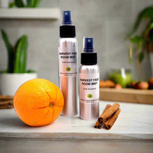 Harvest Fest Room Mist

Transform your home into a cozy haven for the holidays with our Harvest Fest Room Mist. Immerse yourself in the luxurious signature scent that combines the citrusy notes of Orange, the boldness of Cinnamon, the aromatic essence of Clove, and a hint of caramelized sugar. This carefully crafted blend creates a sophisticated aroma that fills your space with warmth and comfort.