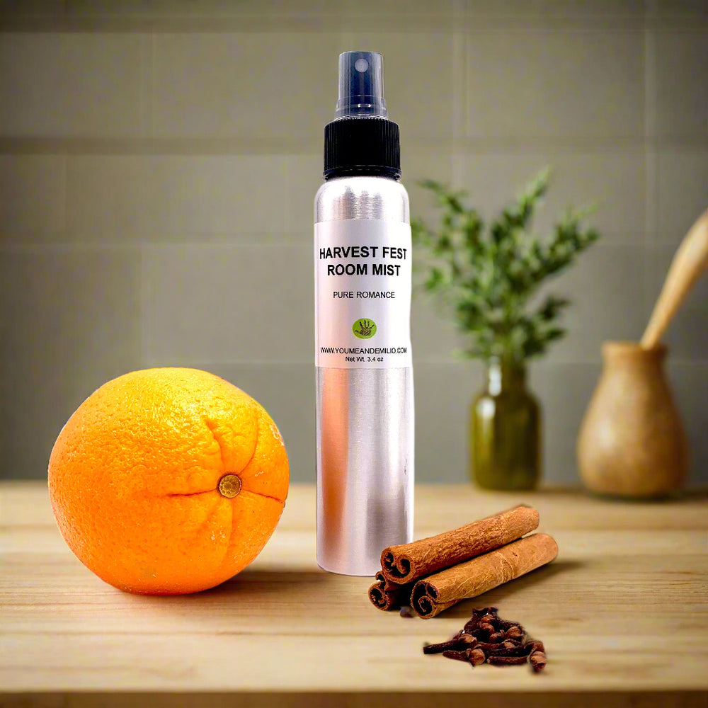 Harvest Fest Room Mist

Transform your home into a cozy haven for the holidays with our Harvest Fest Room Mist. Immerse yourself in the luxurious signature scent that combines the citrusy notes of Orange, the boldness of Cinnamon, the aromatic essence of Clove, and a hint of caramelized sugar. This carefully crafted blend creates a sophisticated aroma that fills your space with warmth and comfort.